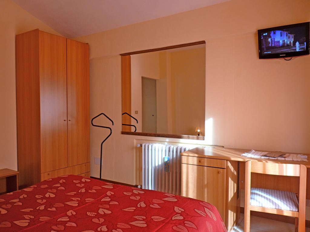 Hotel La Rosa Teglio Room photo