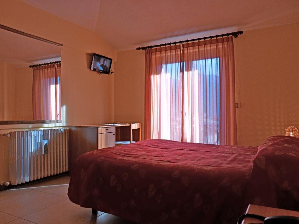 Hotel La Rosa Teglio Exterior photo