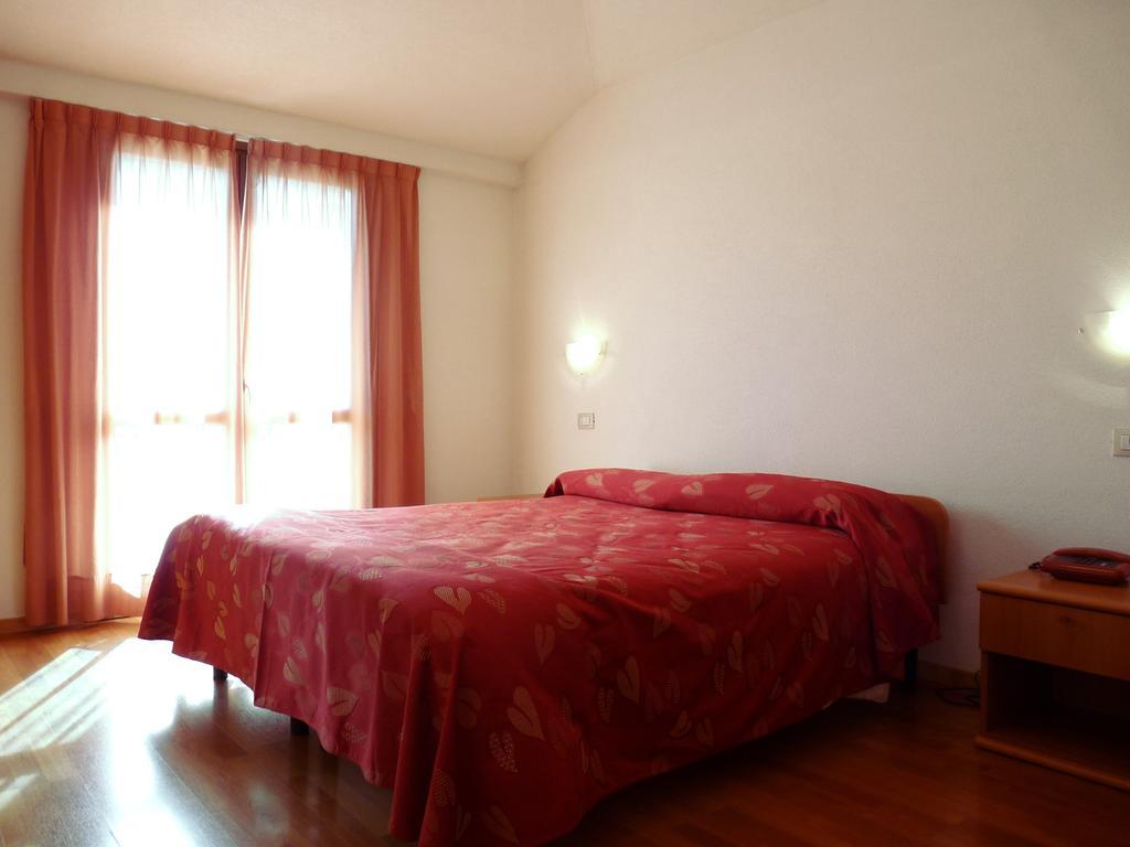 Hotel La Rosa Teglio Exterior photo
