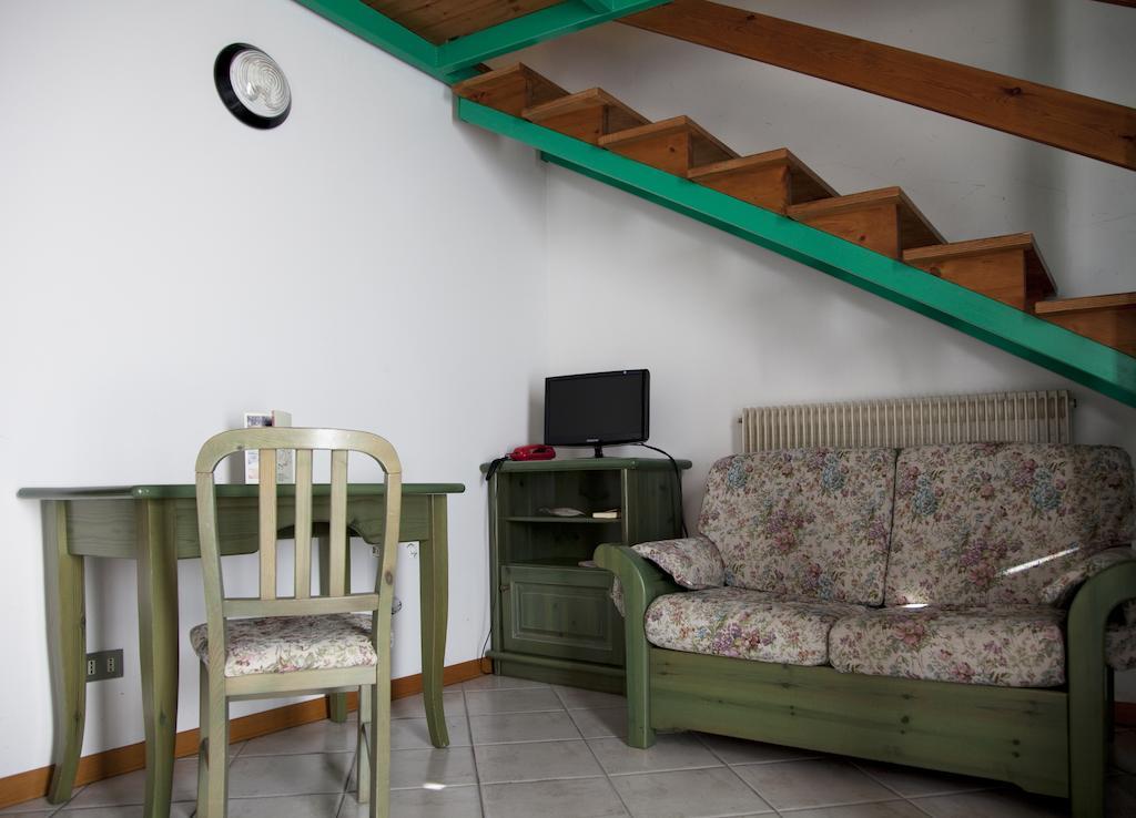 Hotel La Rosa Teglio Room photo